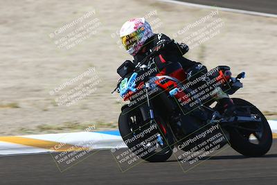 media/Sep-20-2025-TrackDaz (Sat) [[27f0cde673]]/C Group/1040am (Turn 3)/